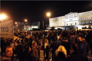 EVAA09_AGANAKTISMENOI_SYNTAGMA2340.limghandler