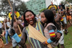 z14712041Q,Brazylijscy-Indianie-protestujacy-w-stolicy-kraju-